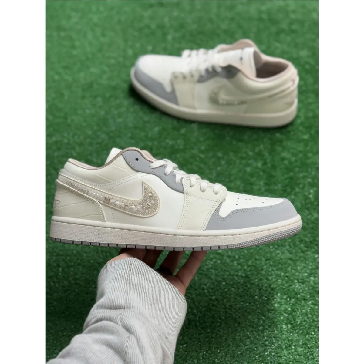 Nike shoes - Jordan 1 Low Sail Soft Pearl - IH7323-100 - Beige 4