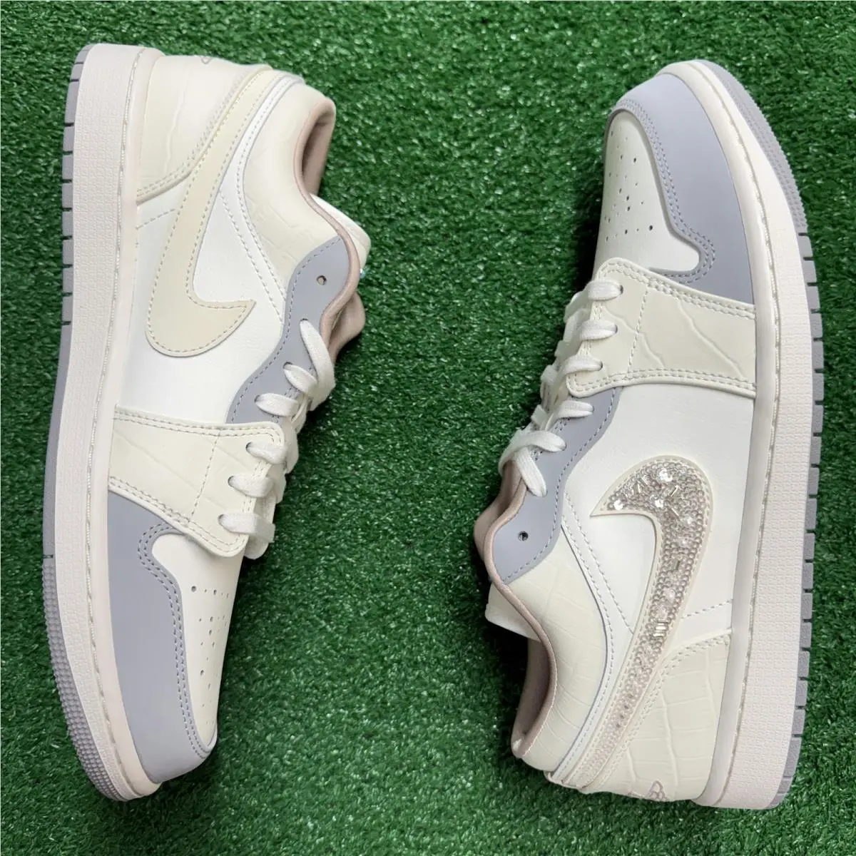 Nike shoes - Jordan 1 Low Sail Soft Pearl - IH7323-100 - Beige 5