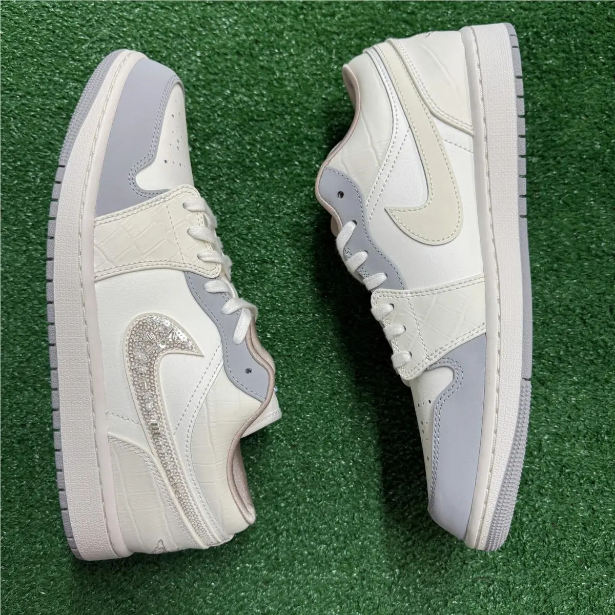 Nike shoes - Jordan 1 Low Sail Soft Pearl - IH7323-100 - Beige 6