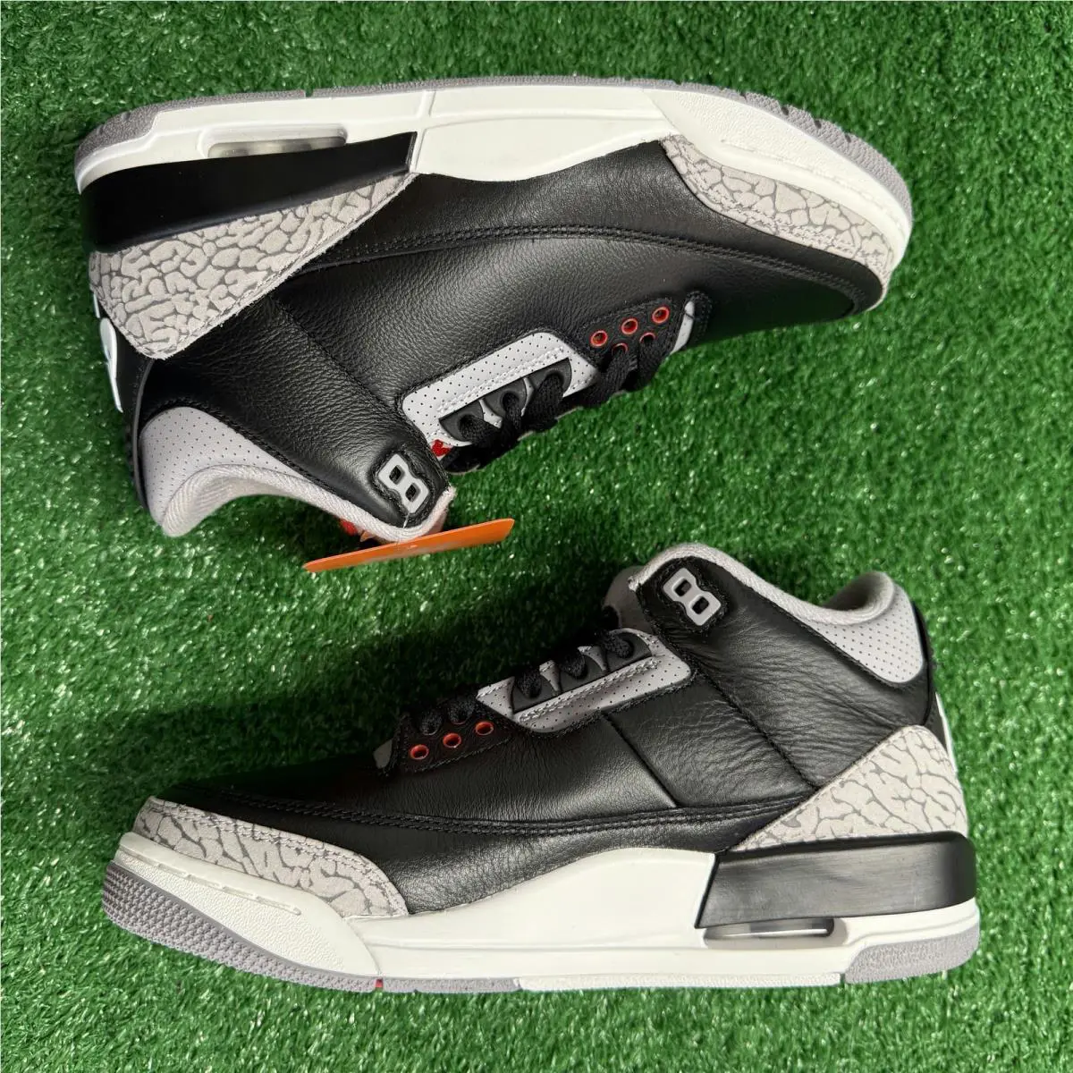 Nike shoes - Jordan 3 Retro OG Black Cement (2024) - DN3707-010 - Black 1
