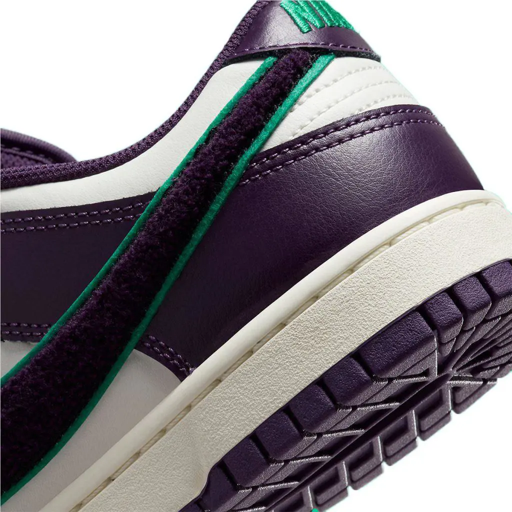 Nike shoes - DQ7683 100 - DQ7683 100 - Sail/Grand Purple 5