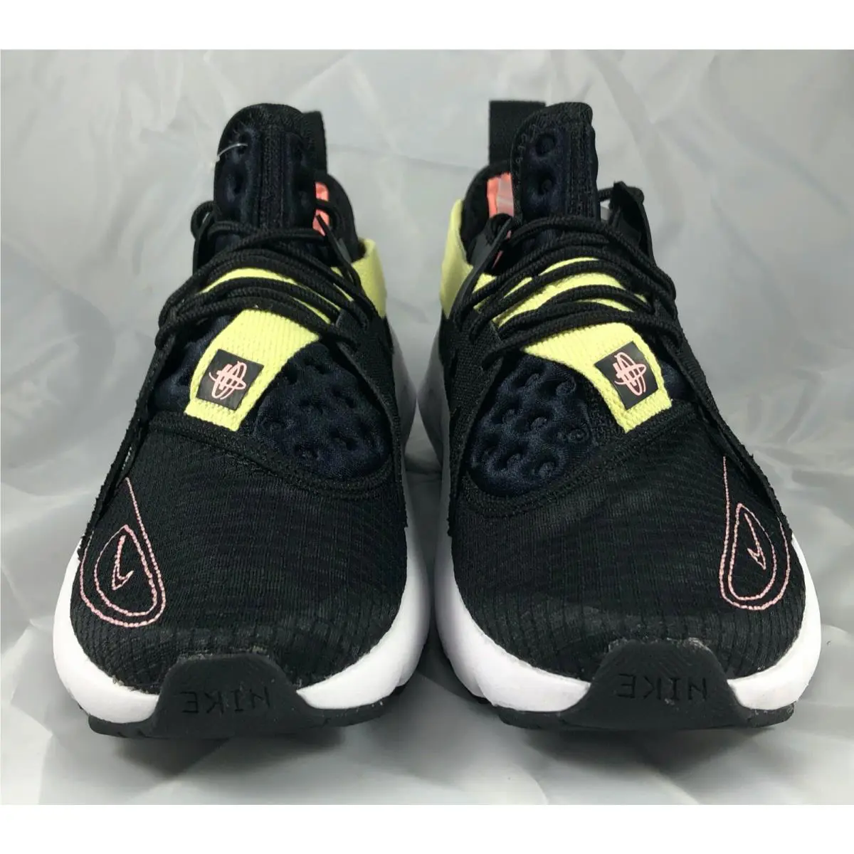 Nike shoes - HURACHE-TYPE - BQ5102001 - Black 2