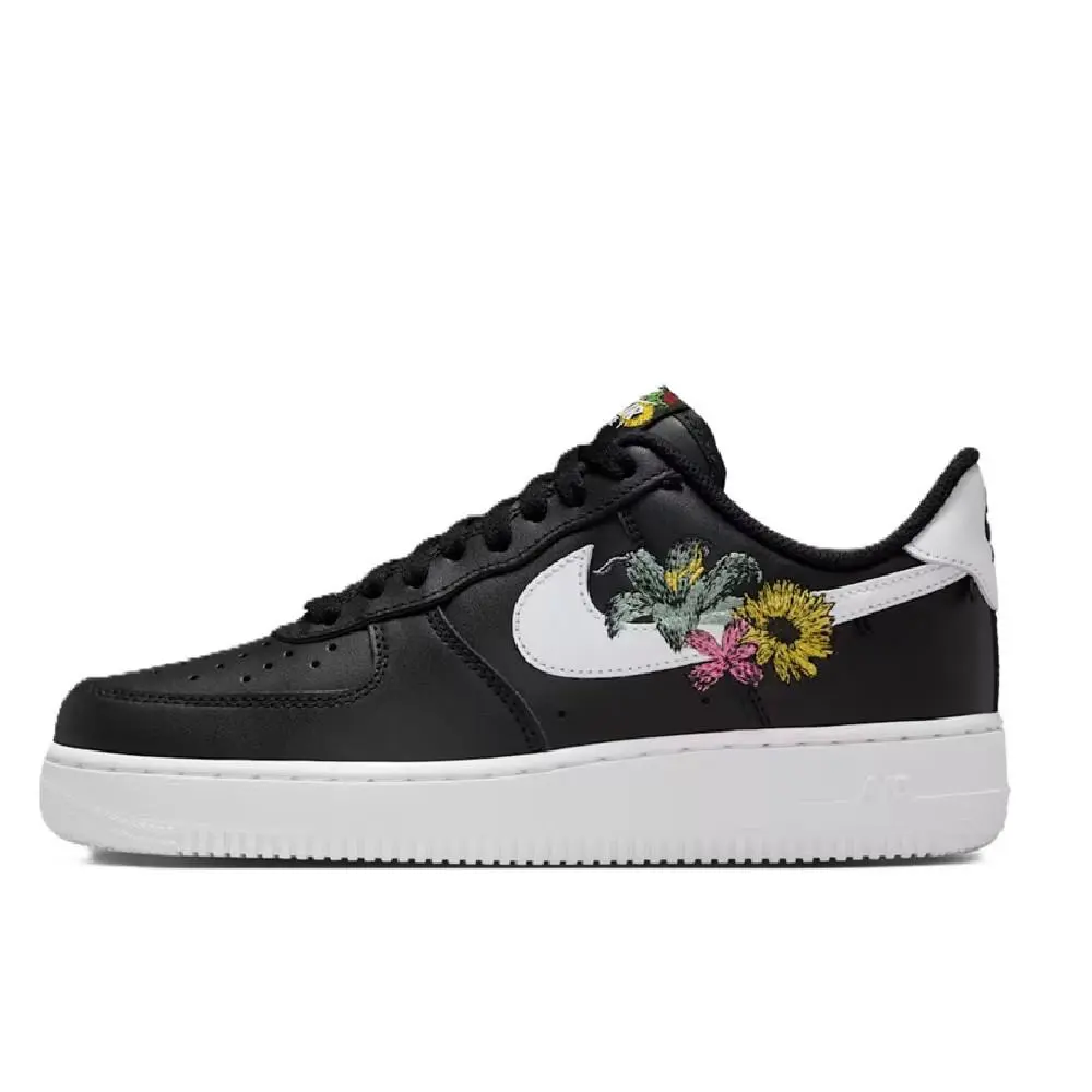 Nike shoes - IB6644 001 - IB6644 001 - Black/White-Metallic Gold 5