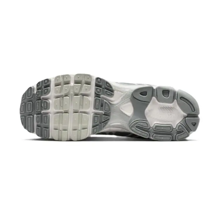 Nike shoes - Wolf Grey & Vast Grey 7