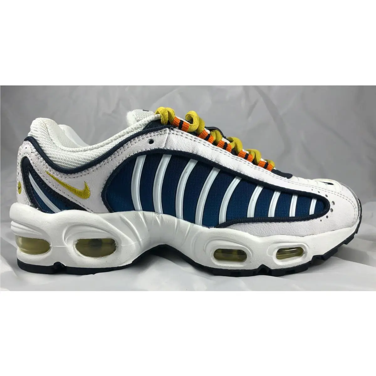 Nike shoes - Nike Air Max Tailwind IV - WHITE 4