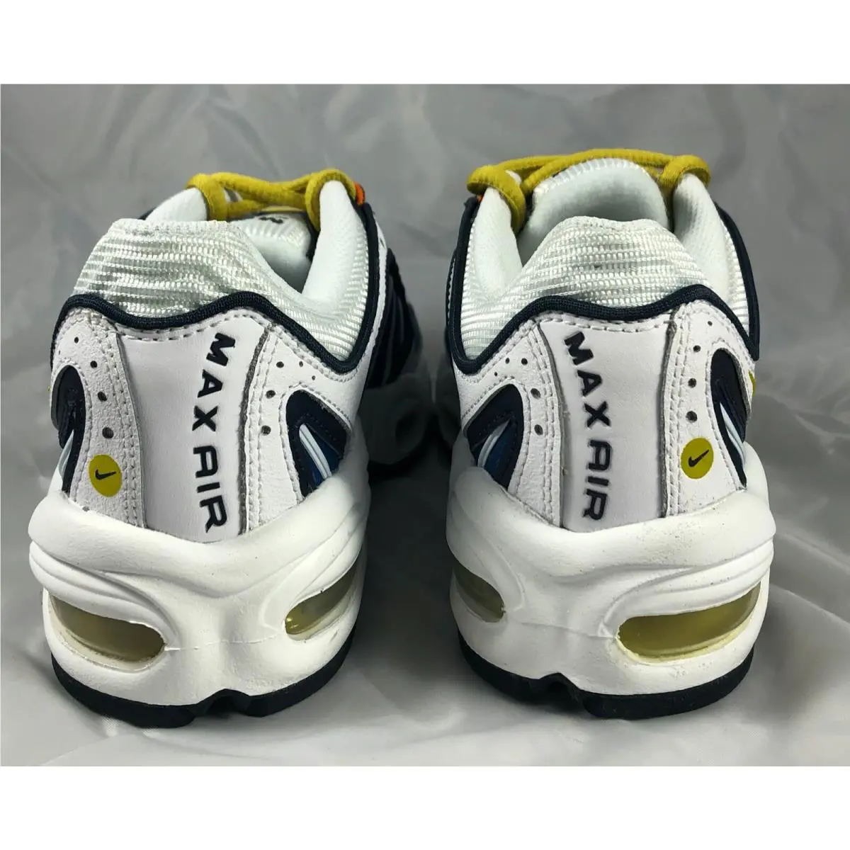 Nike shoes - Nike Air Max Tailwind IV - WHITE 3
