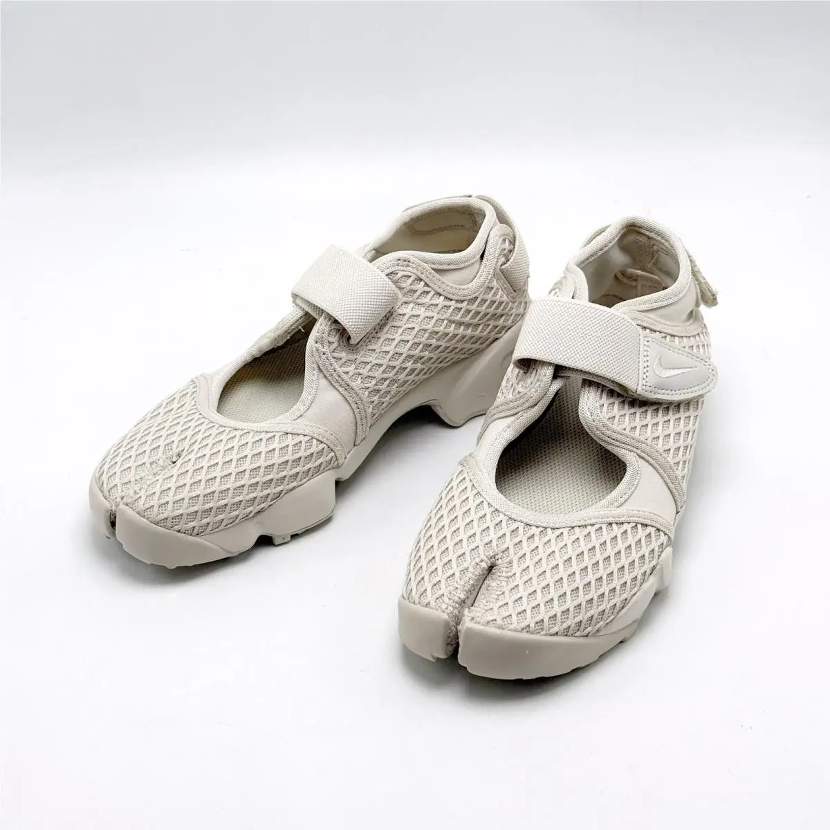 Nike shoes - HM8288100 - HM8288 100 - Brown 0