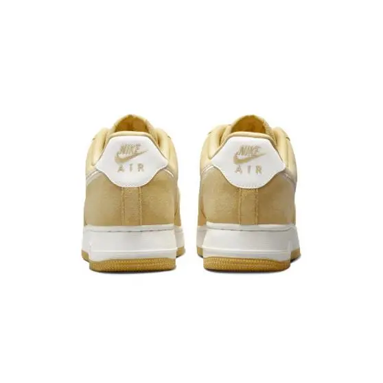 Nike shoes - Buff Gold/Sail 6