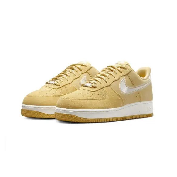 Nike shoes - Buff Gold/Sail 8