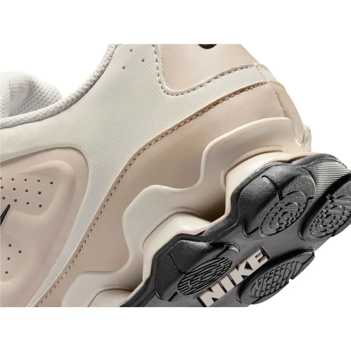 Nike shoes - Beige/Black 14