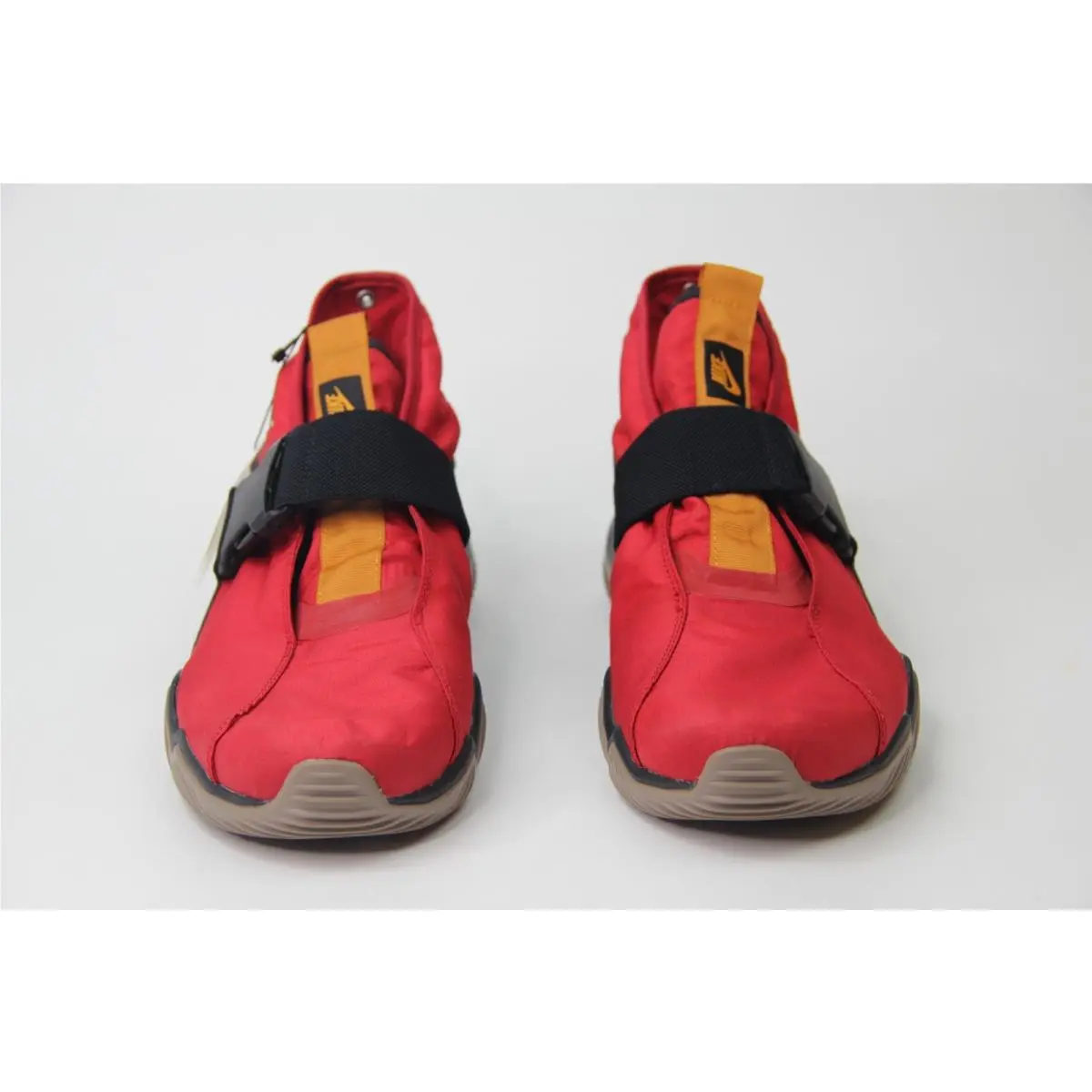 Nike Komyuter Ess Gym Red Monarch Black Running Shoes AQ8131-600 Mens Size