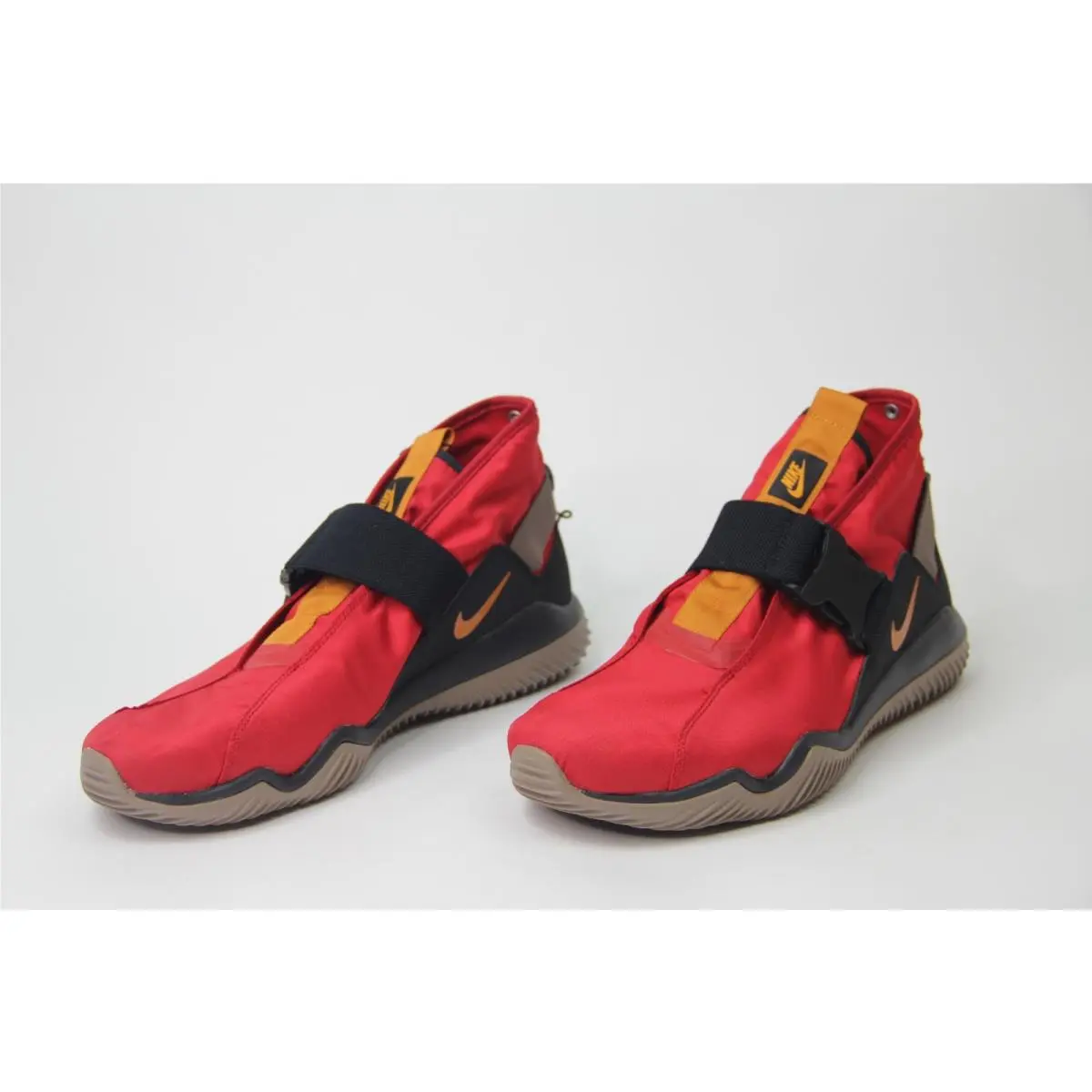 Nike shoes - Nike Komyuter ESS - Komyuter ESS - AQ8131-600 - Red, Manufacturer: Gym Red Monarch Black 0