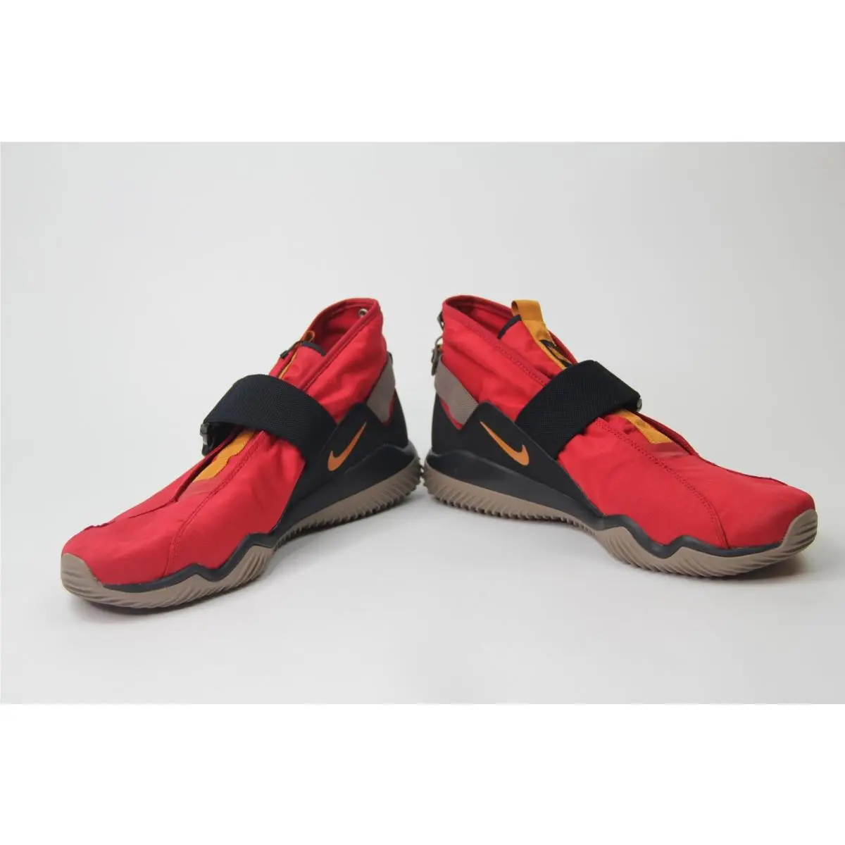 Nike shoes - Nike Komyuter ESS - Komyuter ESS - AQ8131-600 - Red, Manufacturer: Gym Red Monarch Black 19