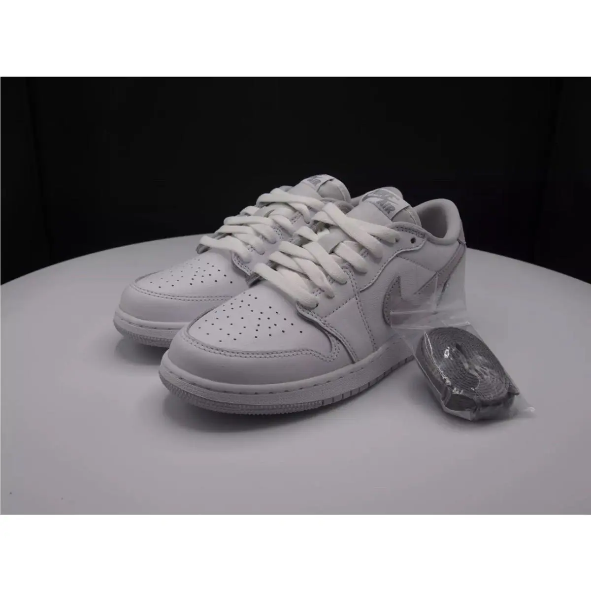 Nike shoes - Jordan OG - Gray 8