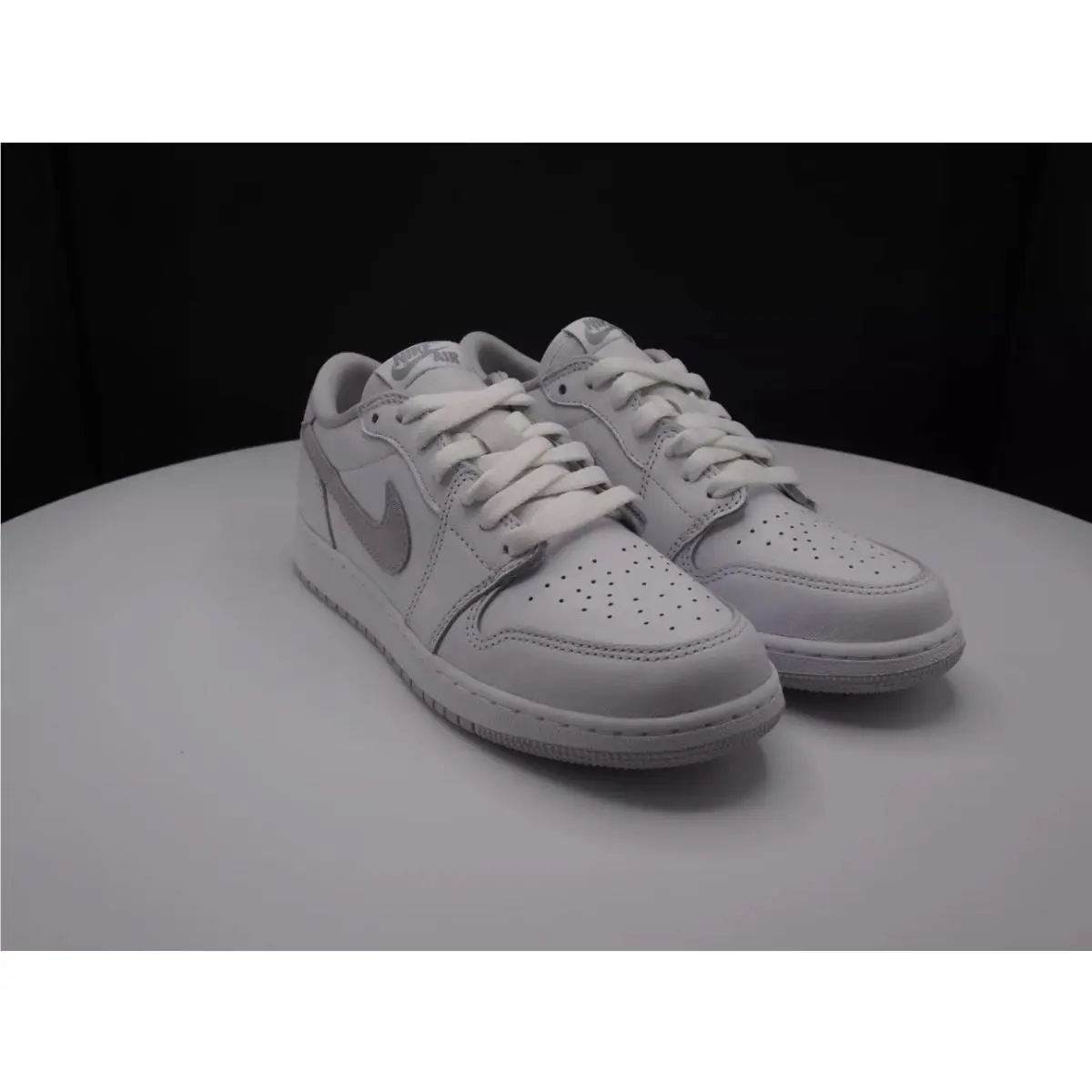 Nike shoes - Jordan OG - Gray 4