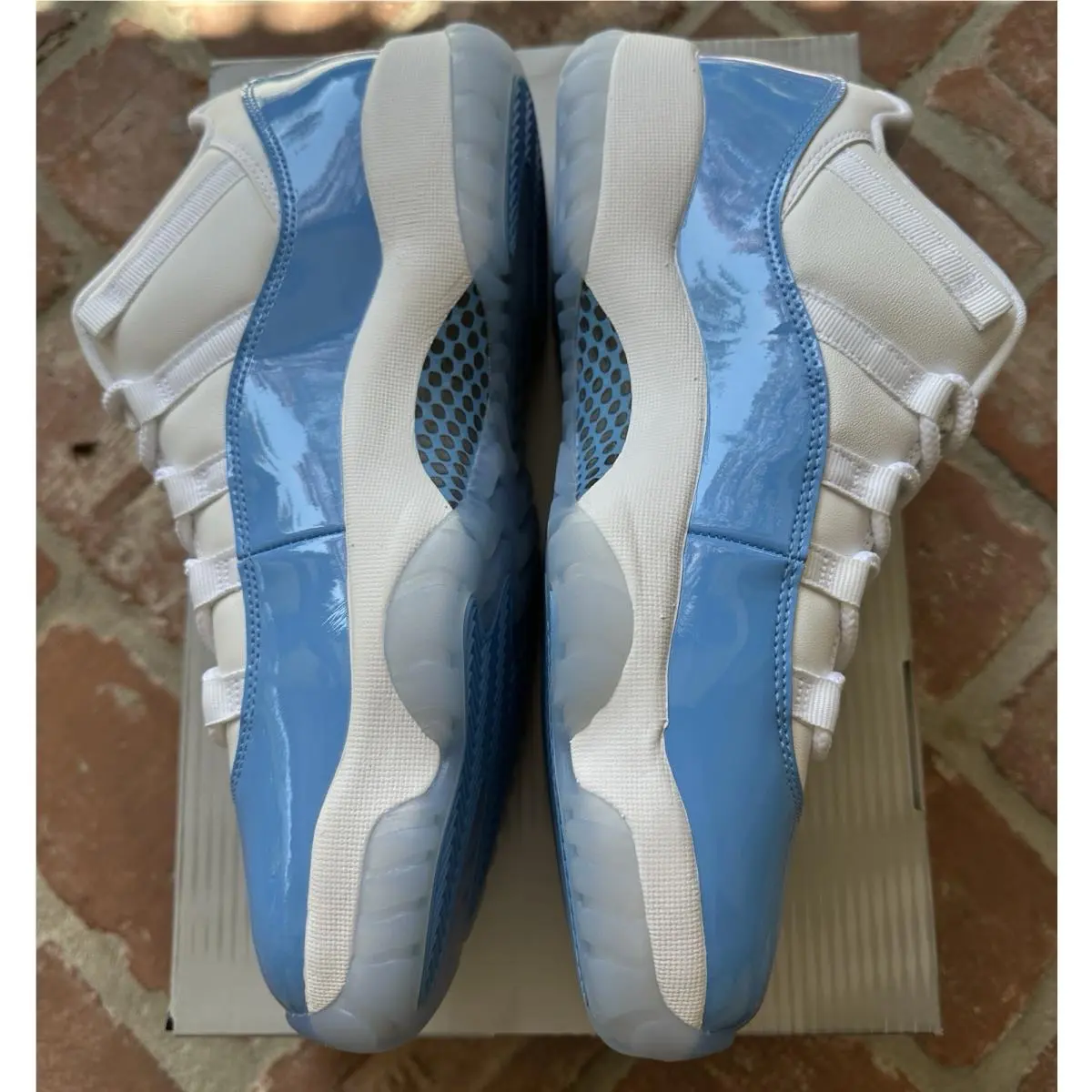 Nike shoes - Air Jordan 11 - Air - FV5104 100 - White 0