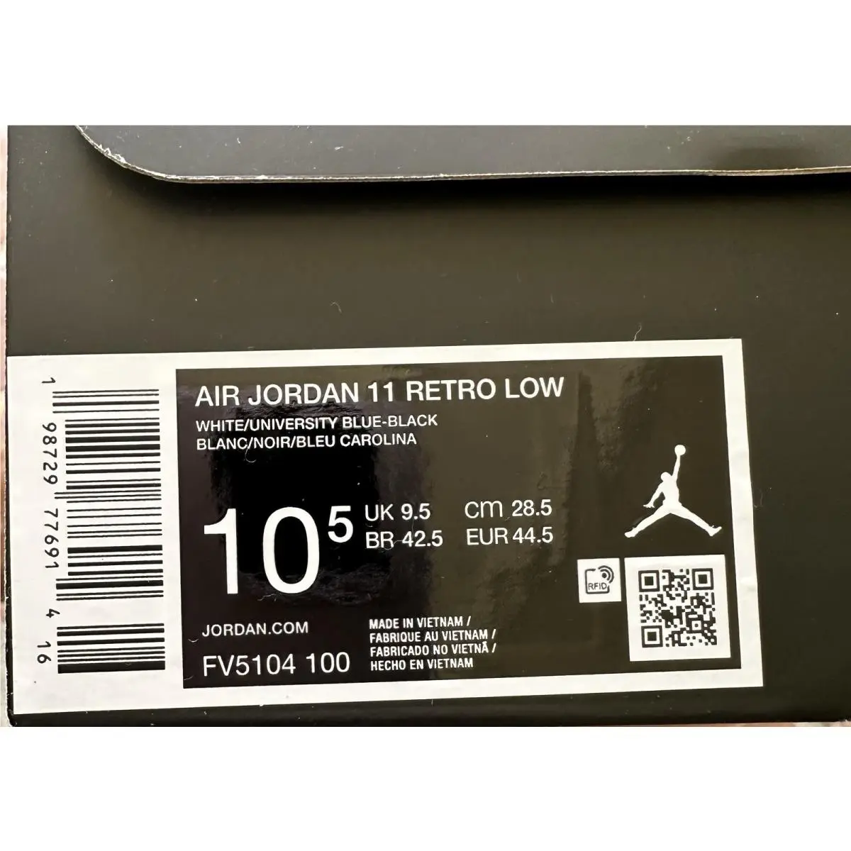 Nike shoes - Air Jordan 11 - Air - FV5104 100 - White 4