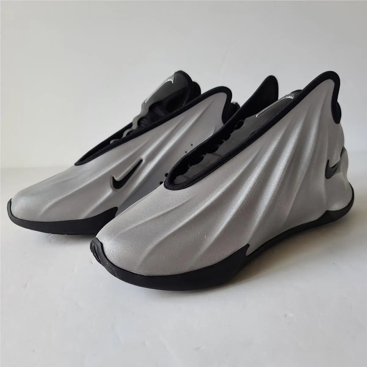 Nike shoes - Nike GT Future - Future - FZ5590-002 - Silver 1