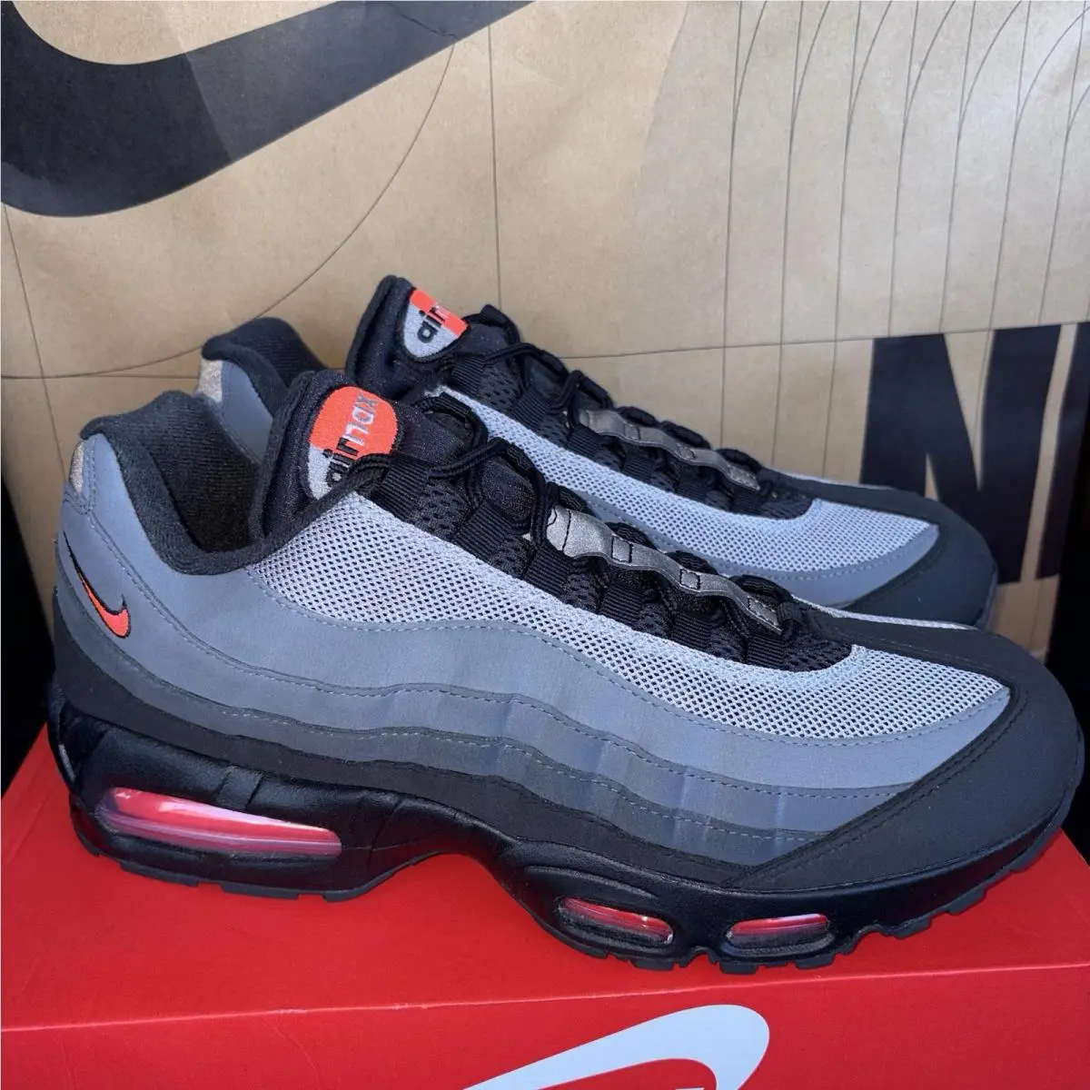 Nike Air Max 95 OG Big Bubble Crimson “dracula” Nby IH4457-002 Men Size 9.5