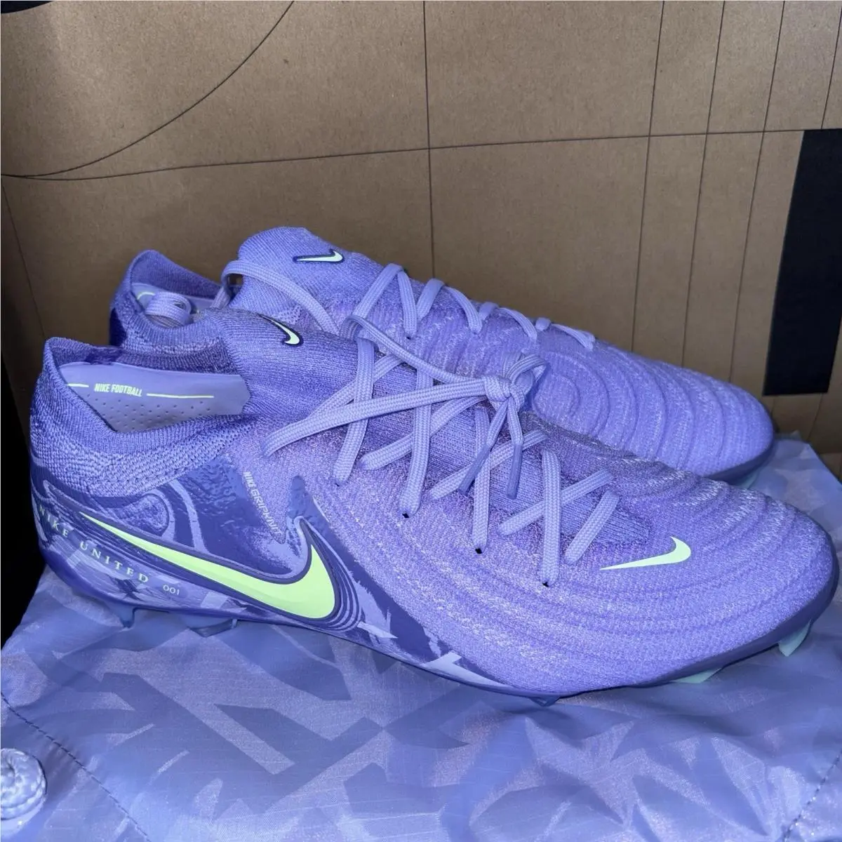 Nike Phantom GX 2 Elite FG “united Pack” Cleats Nby HF1597-500 Men Size 9