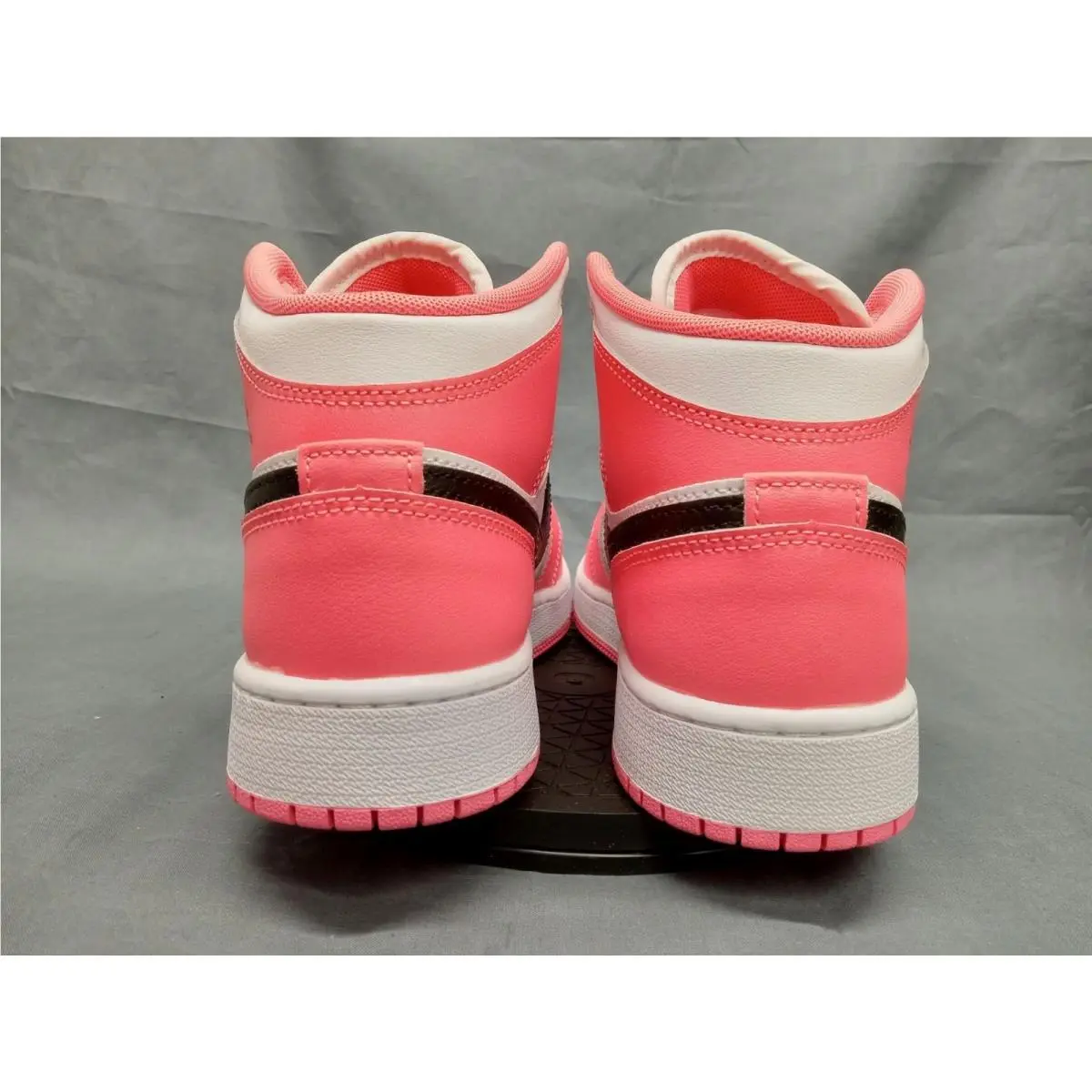 Nike shoes - Jordan Air 1 Mid GS - DQ8423 602 - Pink (UPC: 198726562022) 4