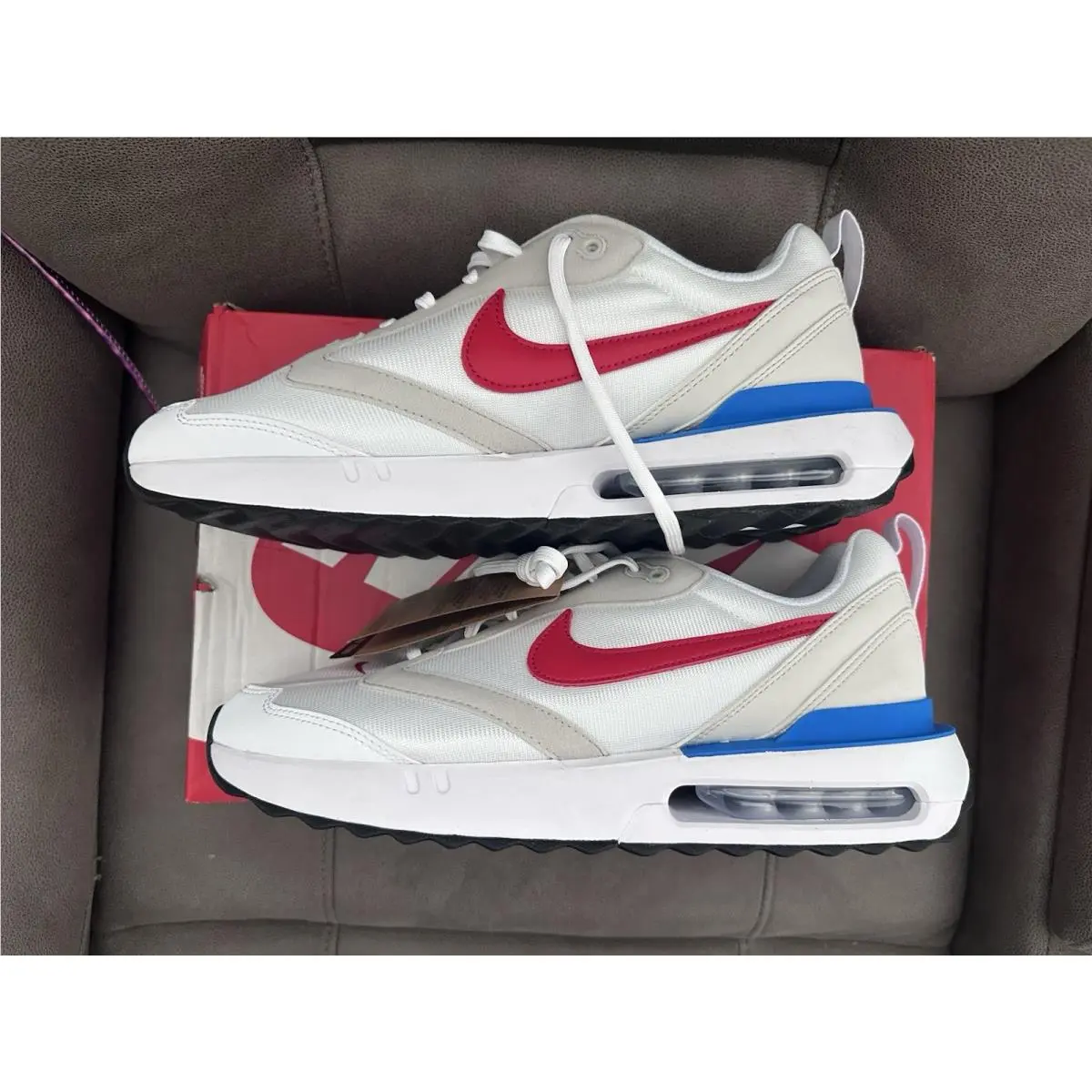 Nike shoes - Nike Air Max Dawn - Air Max Dawn - DM0013 100 - White/Red/Photo Blue 1