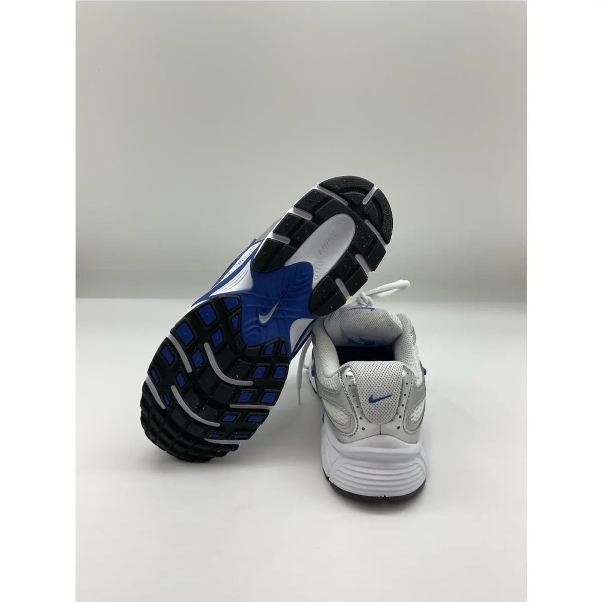 Nike shoes - Nike V5 RNR - RNR - HJ5228 103 - White (UPC: 198480929833) 3