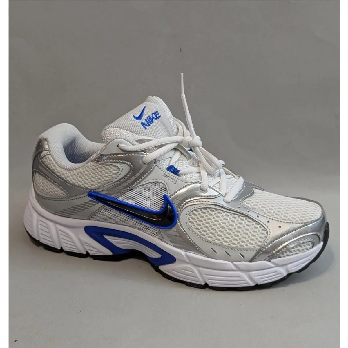 Nike V5 Rnr Running Shoes Mens 11 White HJ5228-103