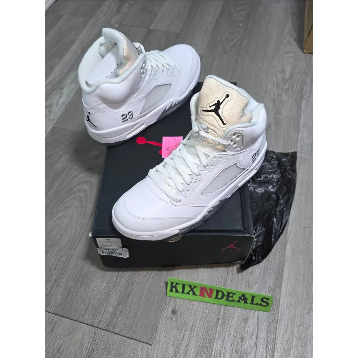 Nike shoes - Air Jordan 5 - Air - 136027-130 - White (UPC: 0886549388805) 2