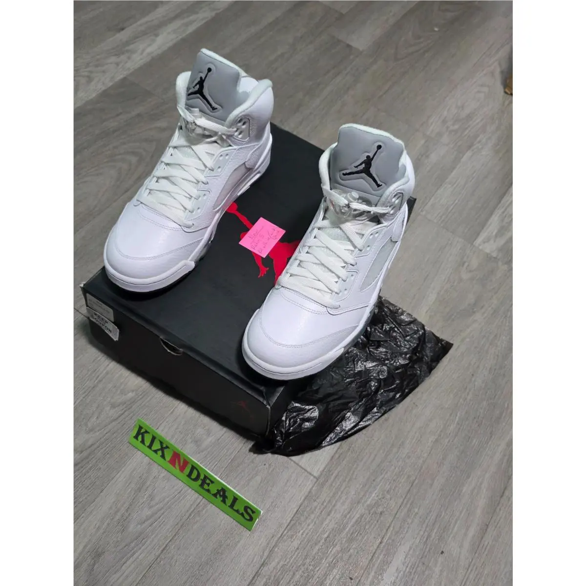 Nike shoes - Air Jordan 5 - Air - 136027-130 - White (UPC: 0886549388805) 4