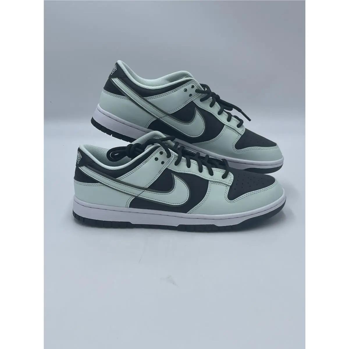 Nike Dunk Premium Low Barely Green Mens 11 FZ1670-001