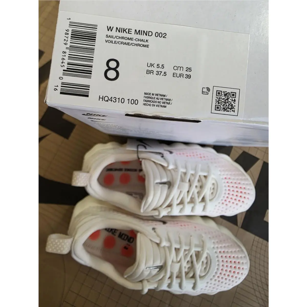 Nike shoes - Nike Mind 002 - Mind - HQ4310-100 - Ivory, Manufacturer: Sail/Chrome-Chalk-Hyper Crimson-Black 6