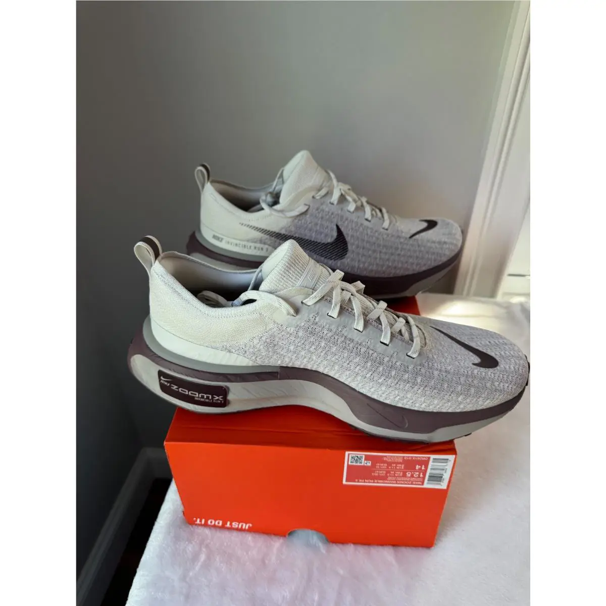 Nike shoes - Nike ZoomX Invincible - ZoomX Invincible - DR2615 010 - Phantom Burgundy Crush (UPC: 197863963587) 11