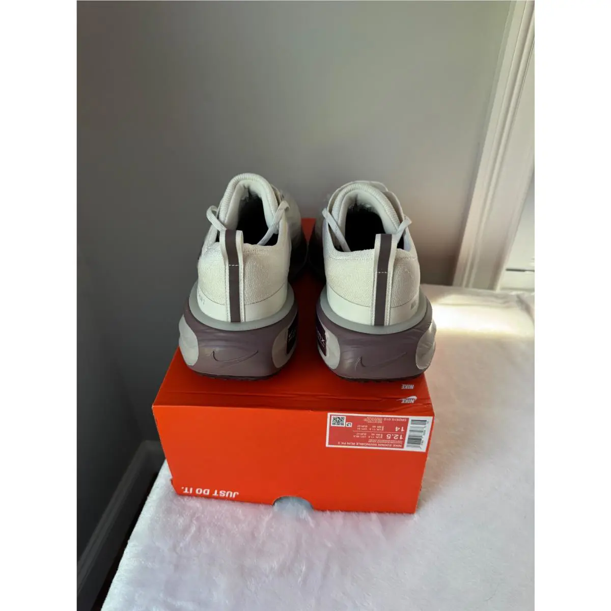 Nike shoes - Nike ZoomX Invincible - ZoomX Invincible - DR2615 010 - Phantom Burgundy Crush (UPC: 197863963587) 12