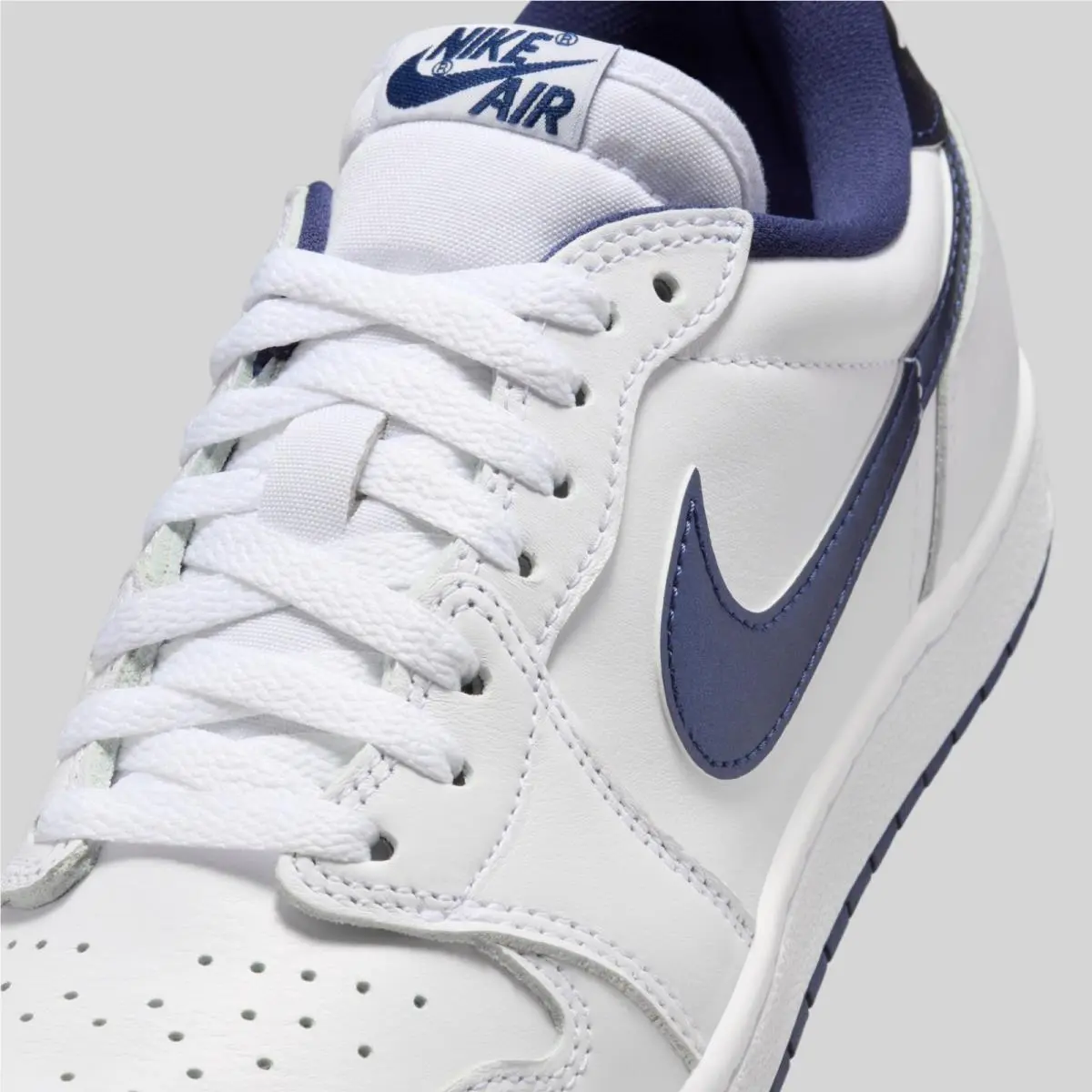 Nike shoes - Air Jordan 1 - Air - FB9933-141 - White 5