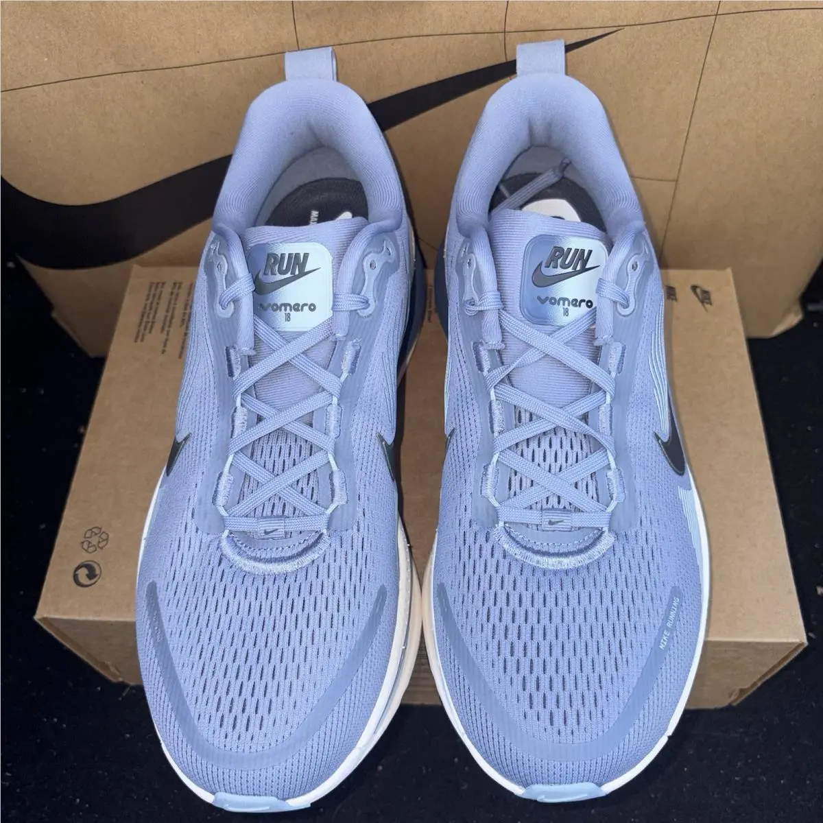 Nike shoes - Nike Vomero 18 - Vomero - HM6803-402 - Blue 2
