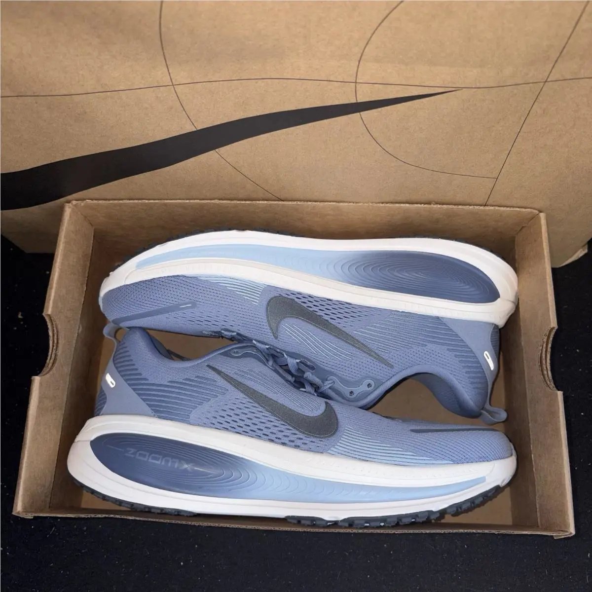 Nike shoes - Nike Vomero 18 - Vomero - HM6803-402 - Blue 5