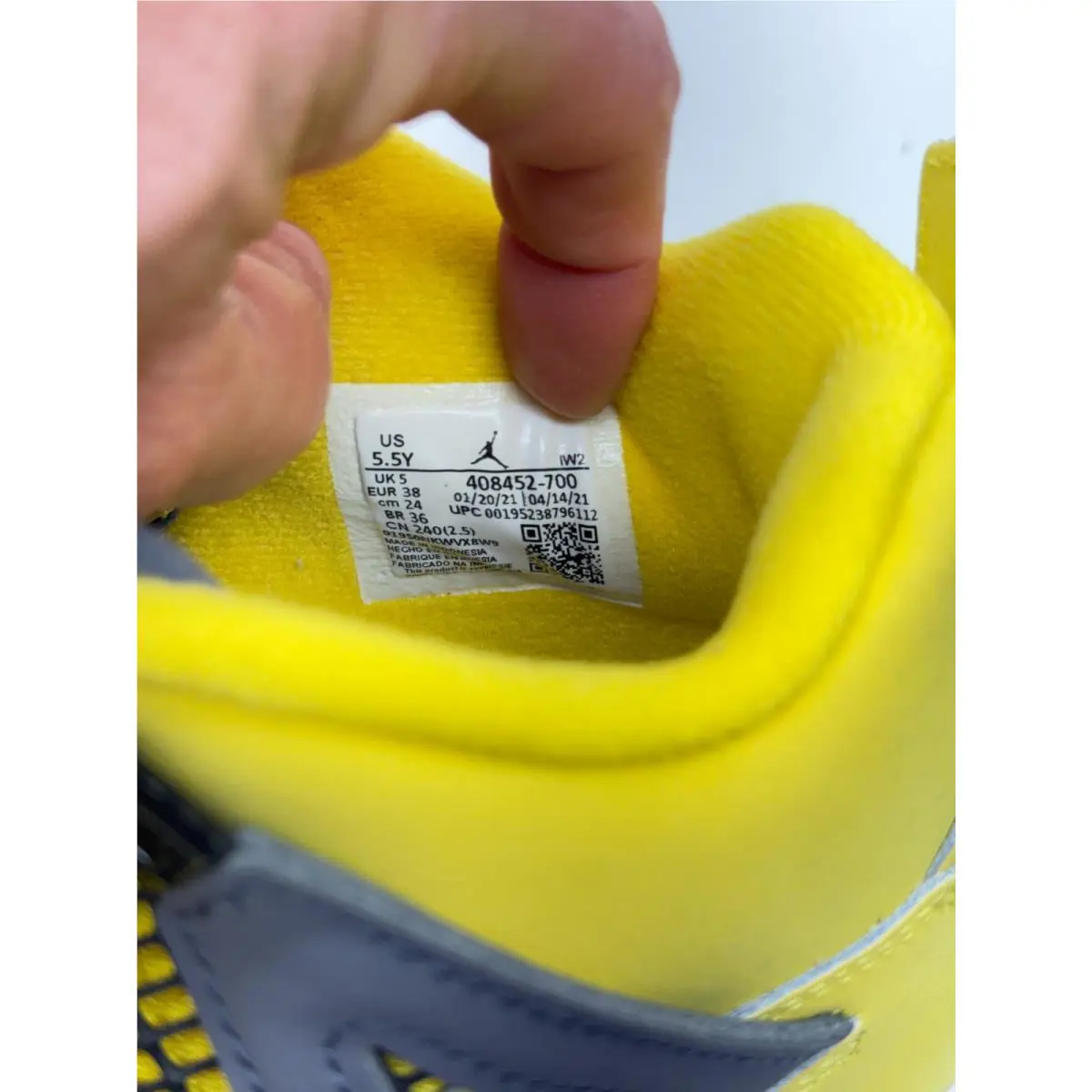 Nike shoes - Jordan 4 Retro - Retro - 408452-700 - Tour Yellow/White-Dark Blue Grey (UPC: 195238796112) 18
