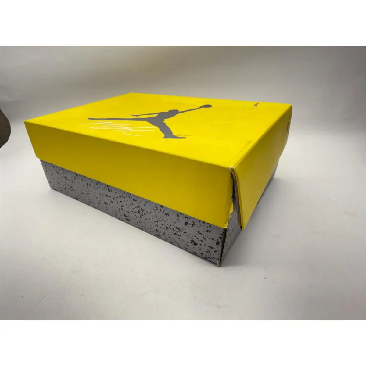 Nike shoes - Jordan 4 Retro - Retro - 408452-700 - Tour Yellow/White-Dark Blue Grey (UPC: 195238796112) 20