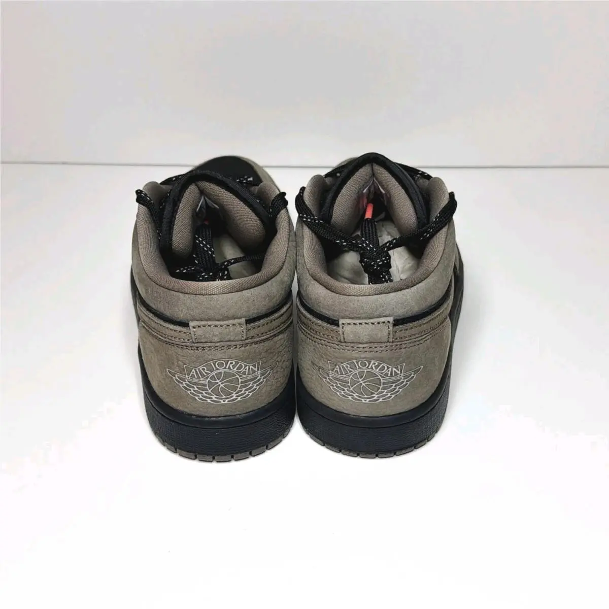 Nike shoes - Air Jordan 1 Low SE - IB7109-005 - Black 1