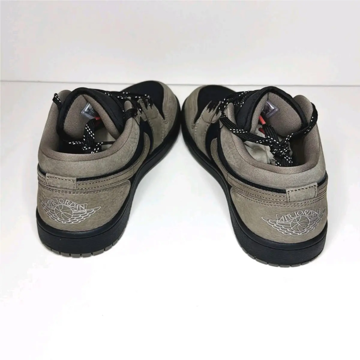 Nike shoes - Air Jordan 1 Low SE - IB7109-005 - Black 2