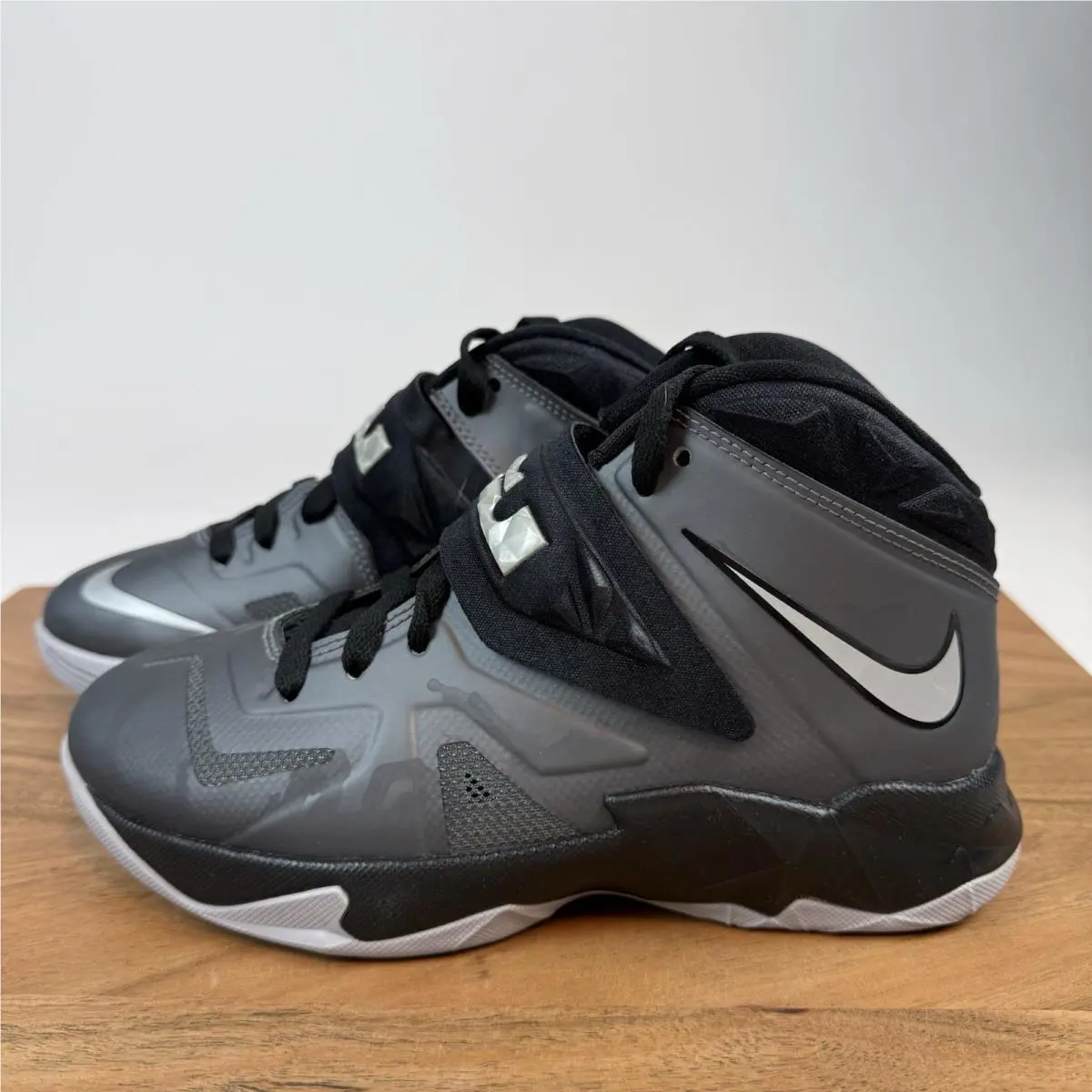 Nike shoes - Nike Big Nike - Big - Gray 0