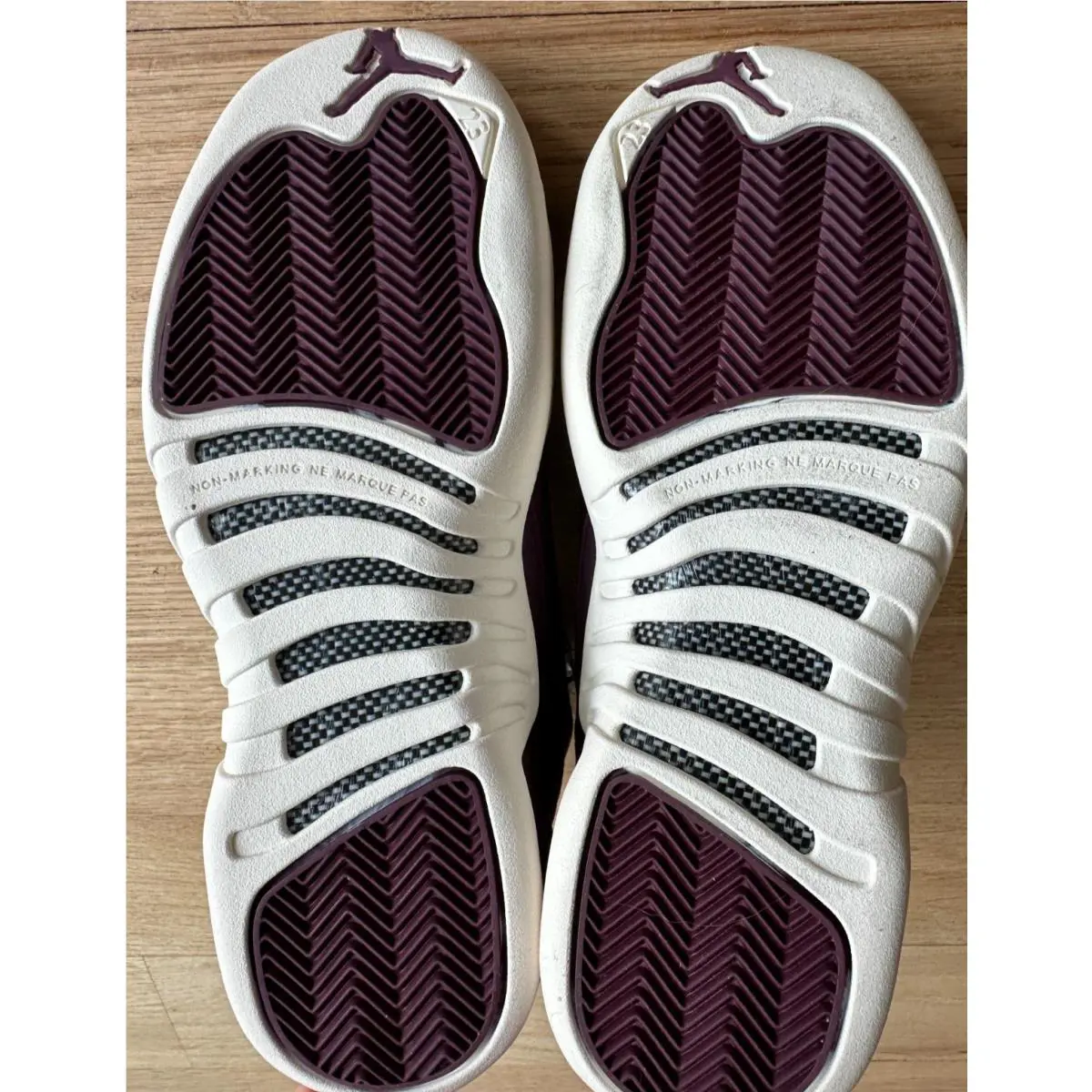 Nike shoes - Air Jordan 12 - Air - 153265-617 - Red 3