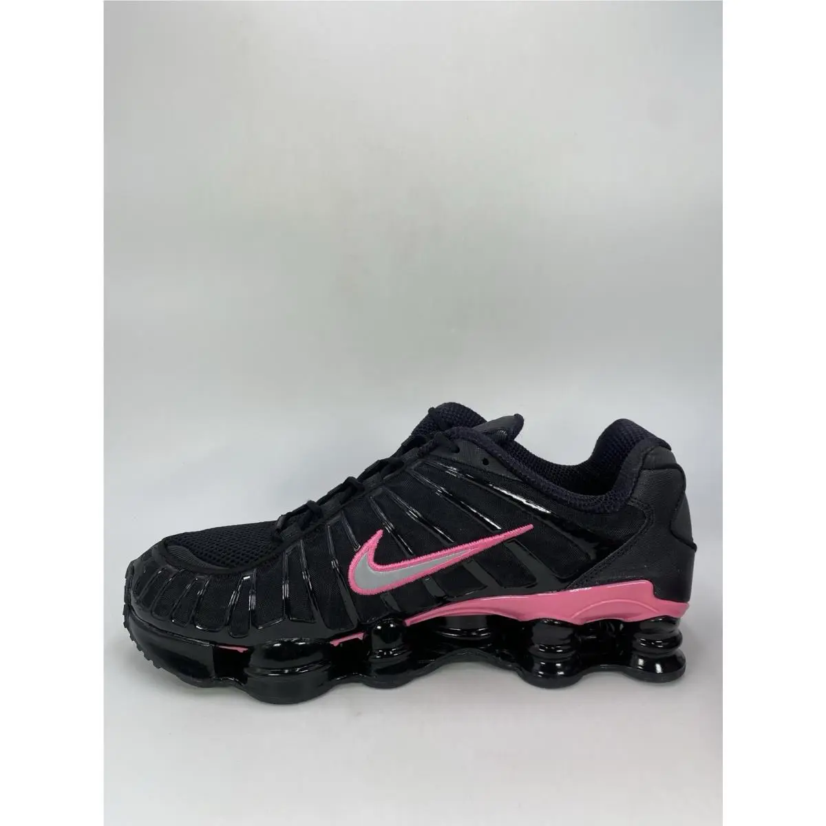 Nike shoes - Nike Shox - Shox - IO7525 010 - Black/Metallic Silver (UPC: 198487624120) 1
