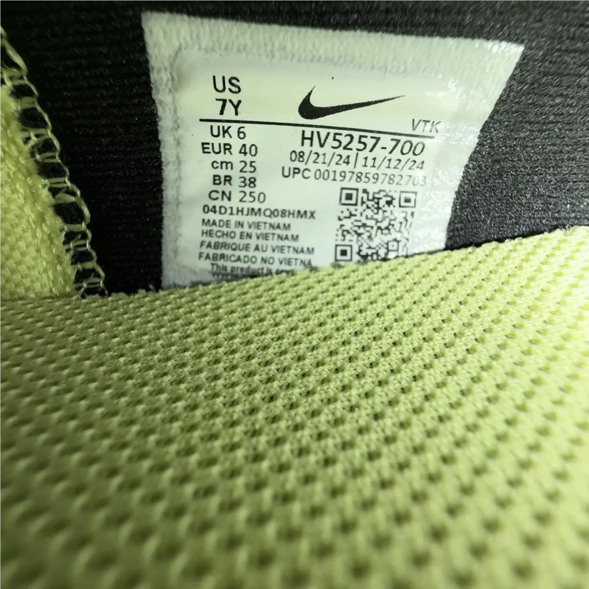 Nike shoes - Nike Air Max - Air Max - HV5257-700 - Light Lemon Twist / Black (UPC: 0197859782703) 11