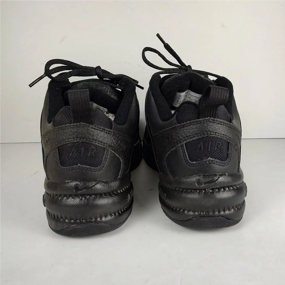 Nike shoes - Black 2