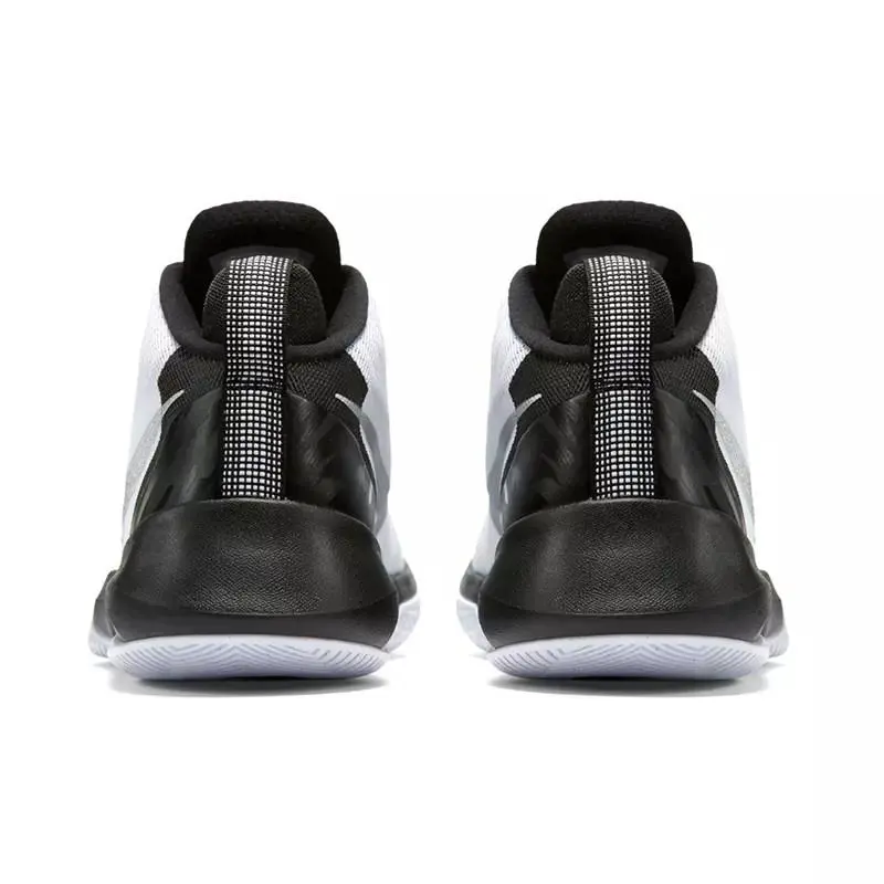 Nike shoes - Nike Air Versitile - Air Versitile - White 2
