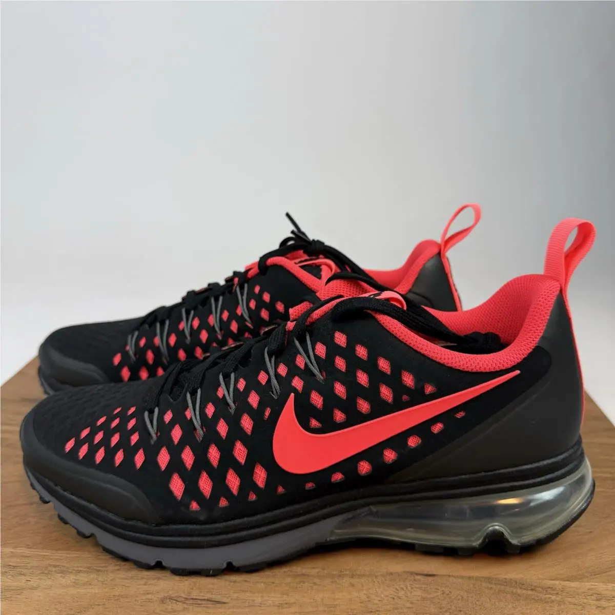 Nike shoes - Black 0