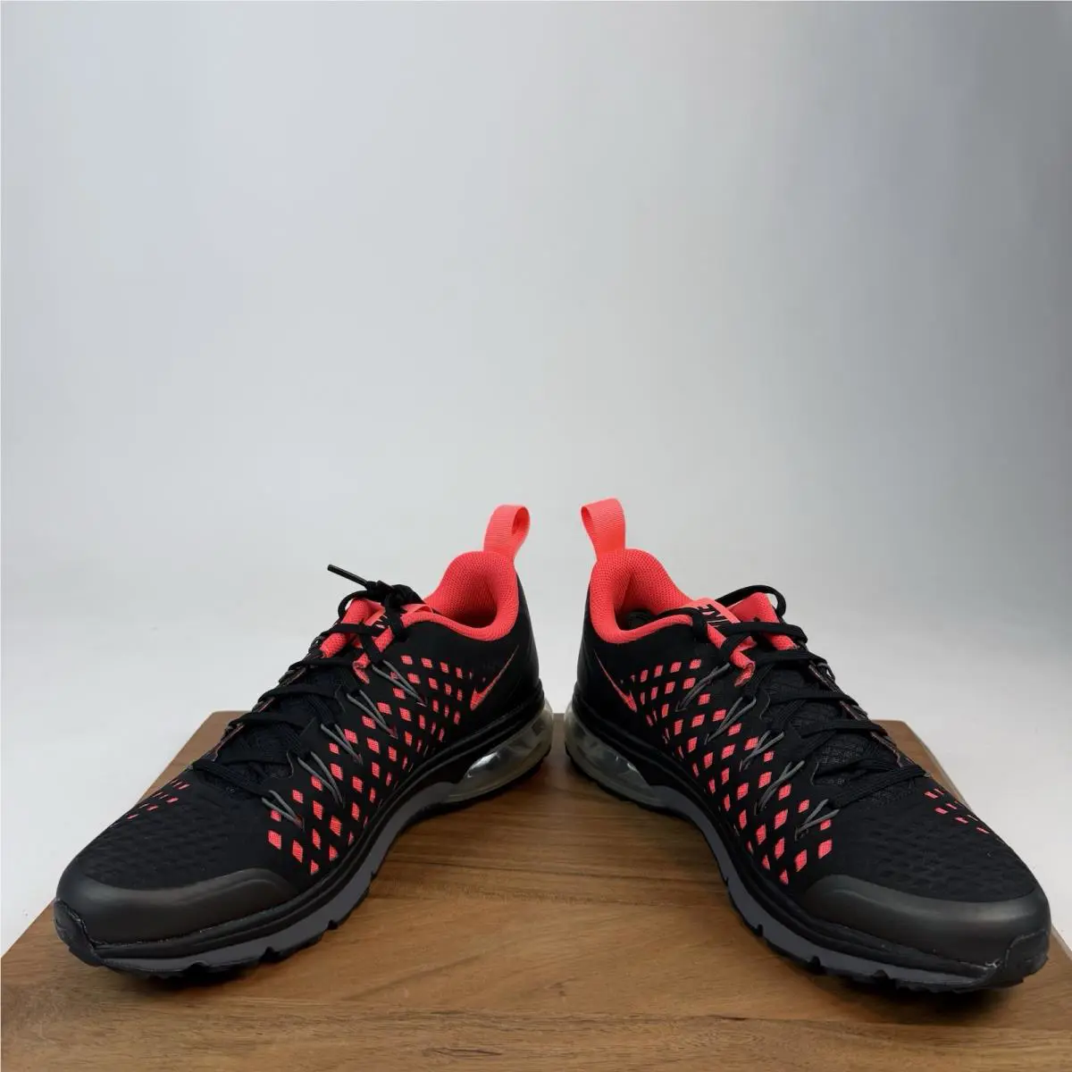 Nike shoes - Black 3