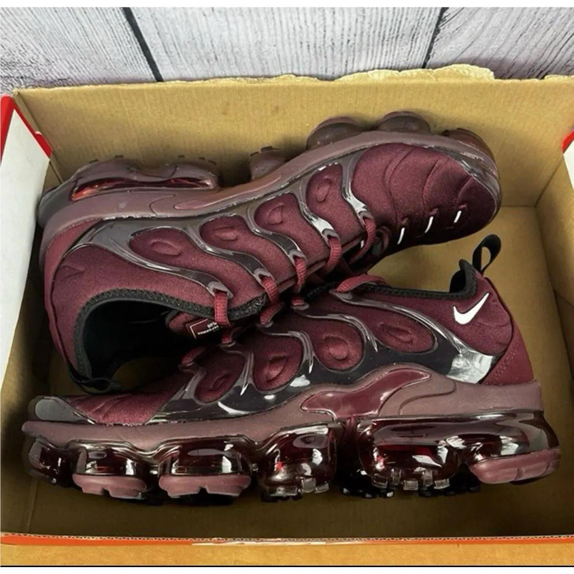 Nike shoes - Nike Air Vapormax Plus - Air Vapormax Plus - FN6850-681 - Red 3